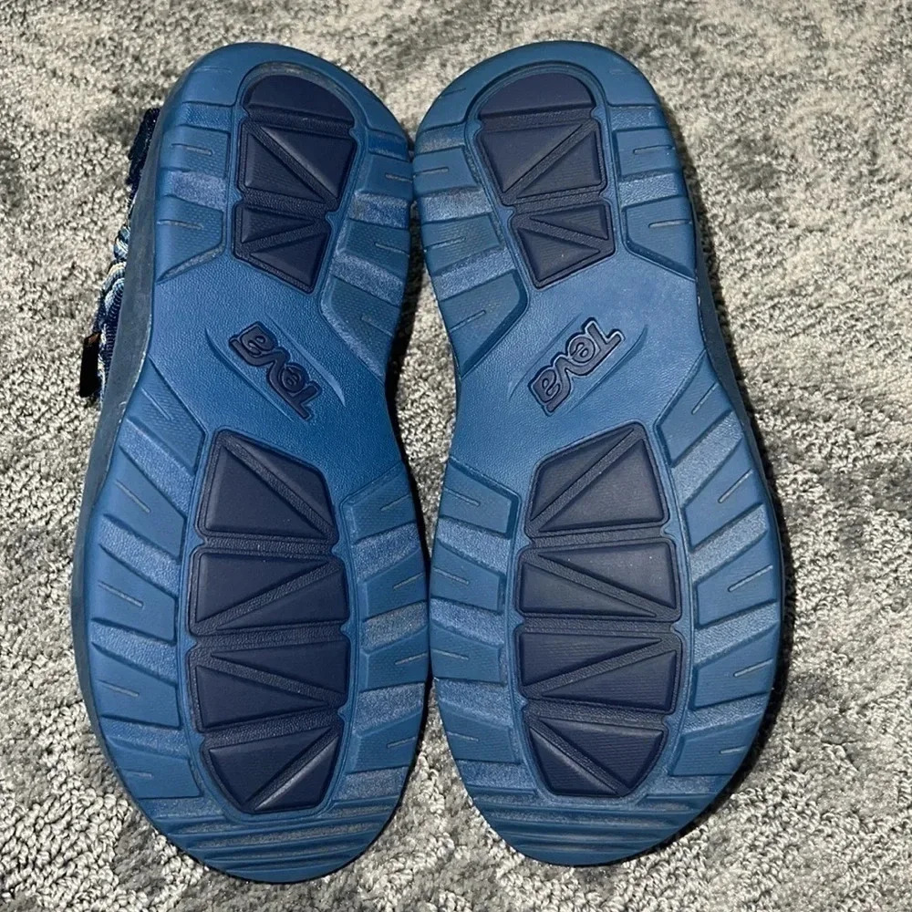 •Teva•​​ - Picture 6 of 6